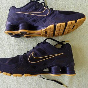 NIKE lance armstrong livestrong mens size 11.5 shoes 16 pictures to help decide